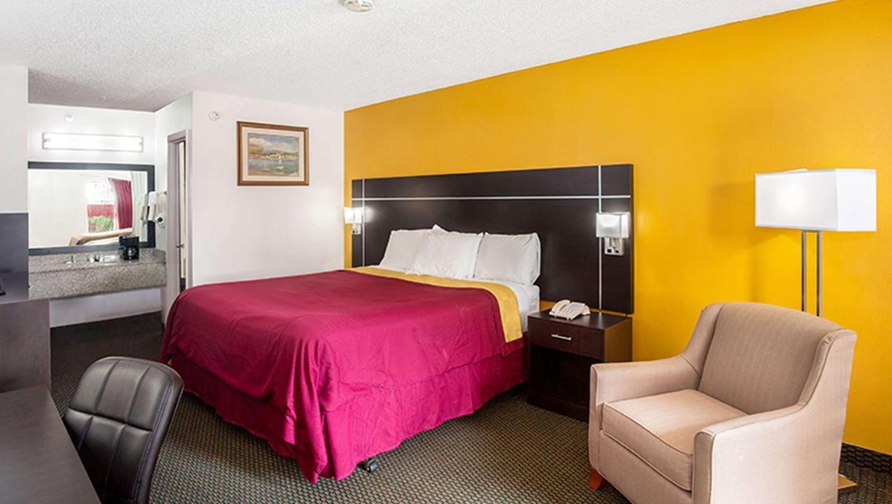 แม็คนูสัน โฮเต็ล บราเดนตัน Hotel แบรเดนตัน ภายนอก รูปภาพ