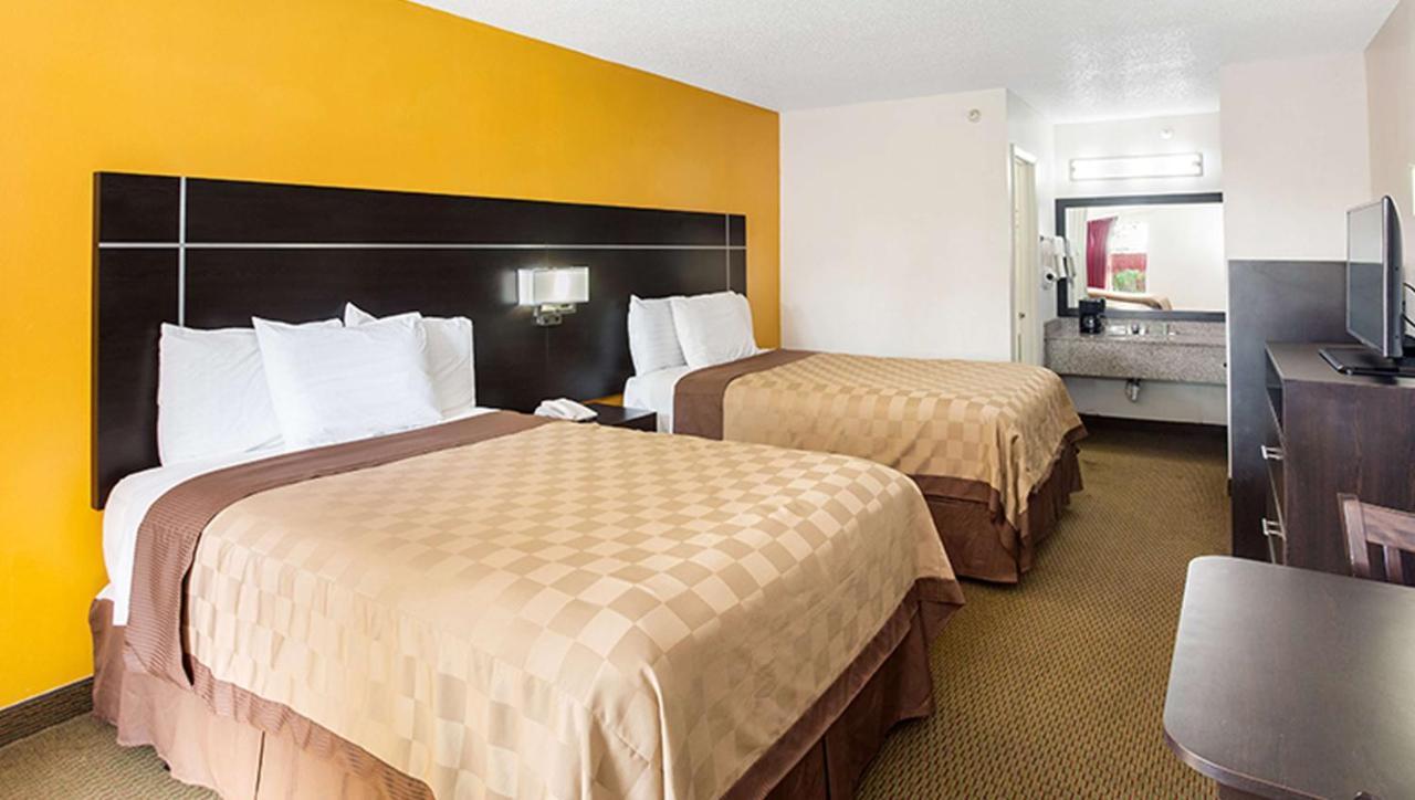 แม็คนูสัน โฮเต็ล บราเดนตัน Hotel แบรเดนตัน ภายนอก รูปภาพ